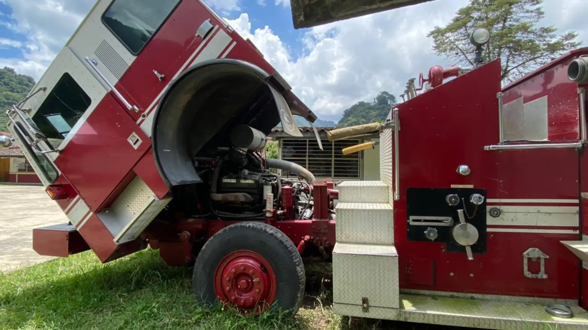 CAMIÓN BOMBEROS ZONGO-1